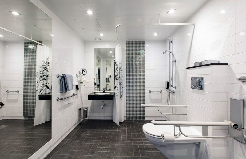 Open Shower Space with Niche Storage