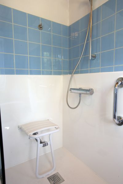 Cost of Elderly Shower Installation in Deltona